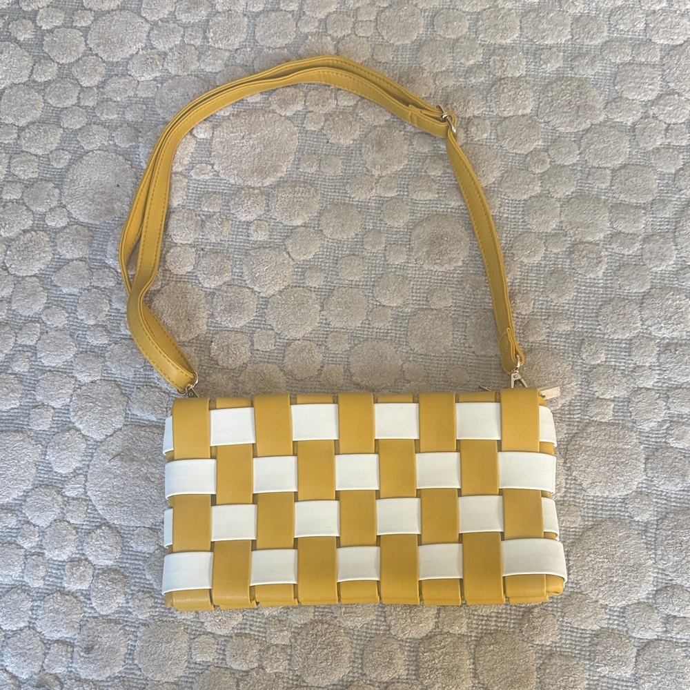 Stylish Yellow and White Woven Shoulder Bag